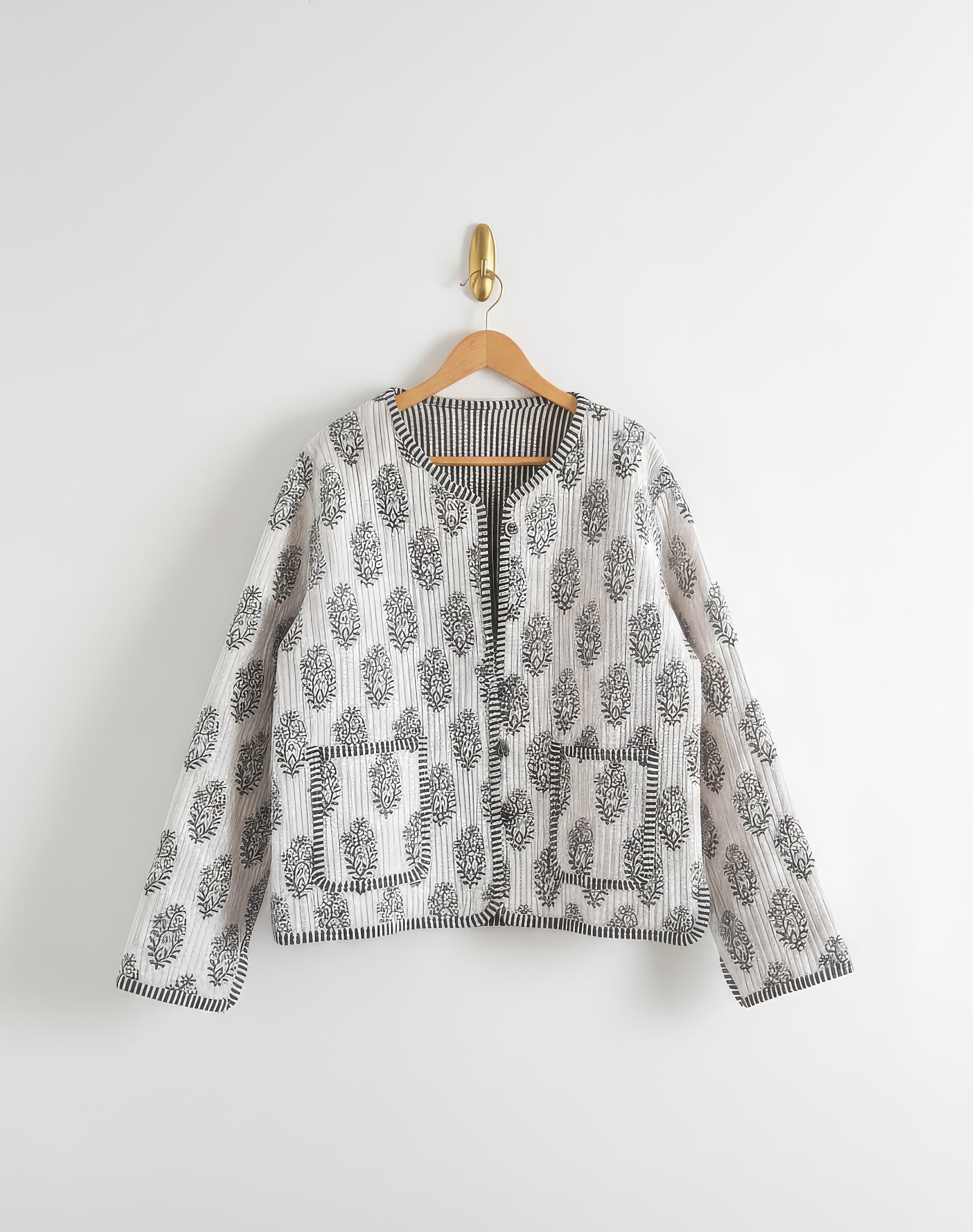 Jacket - White & Black Floral