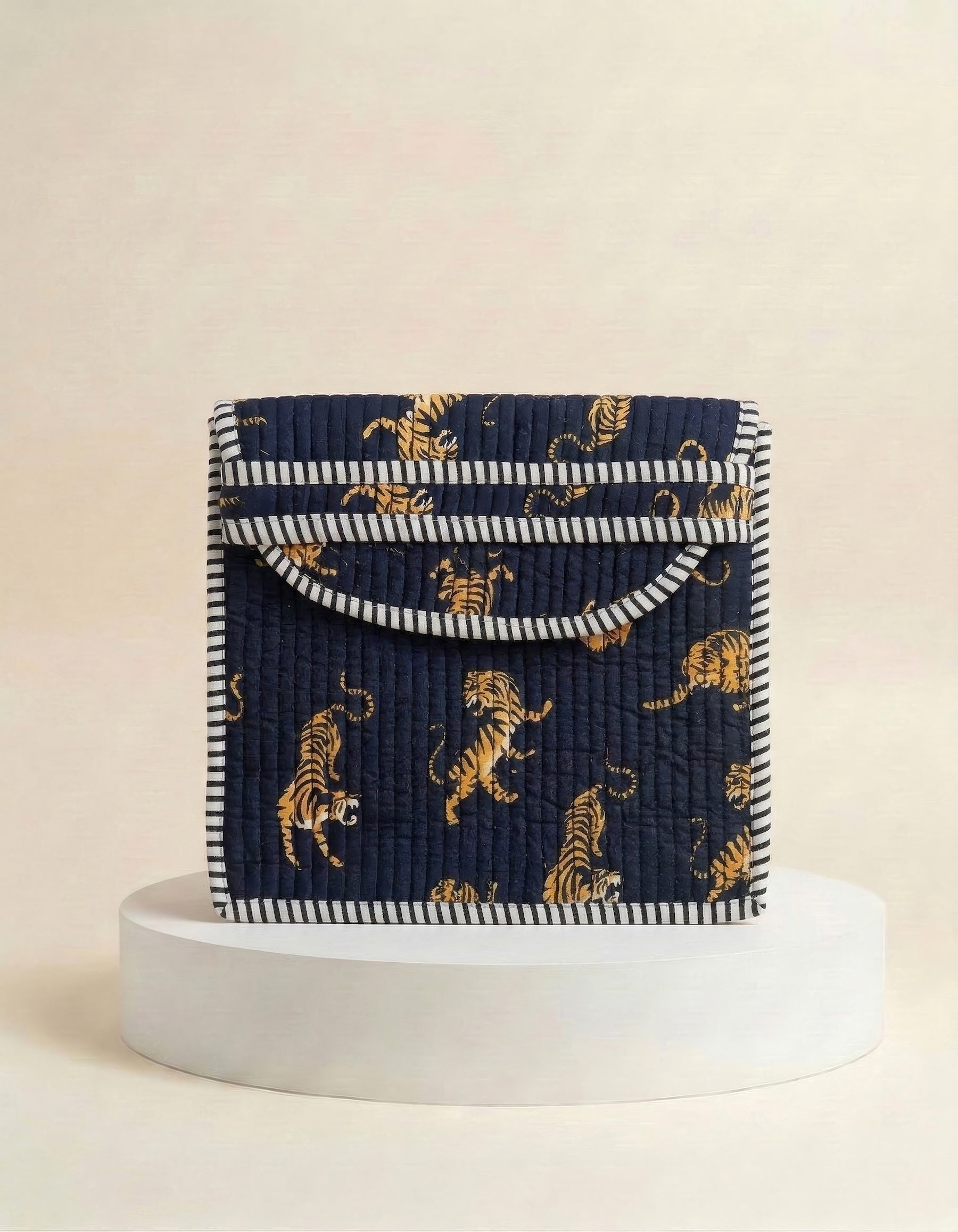 Clutch Bag - Black Tiger