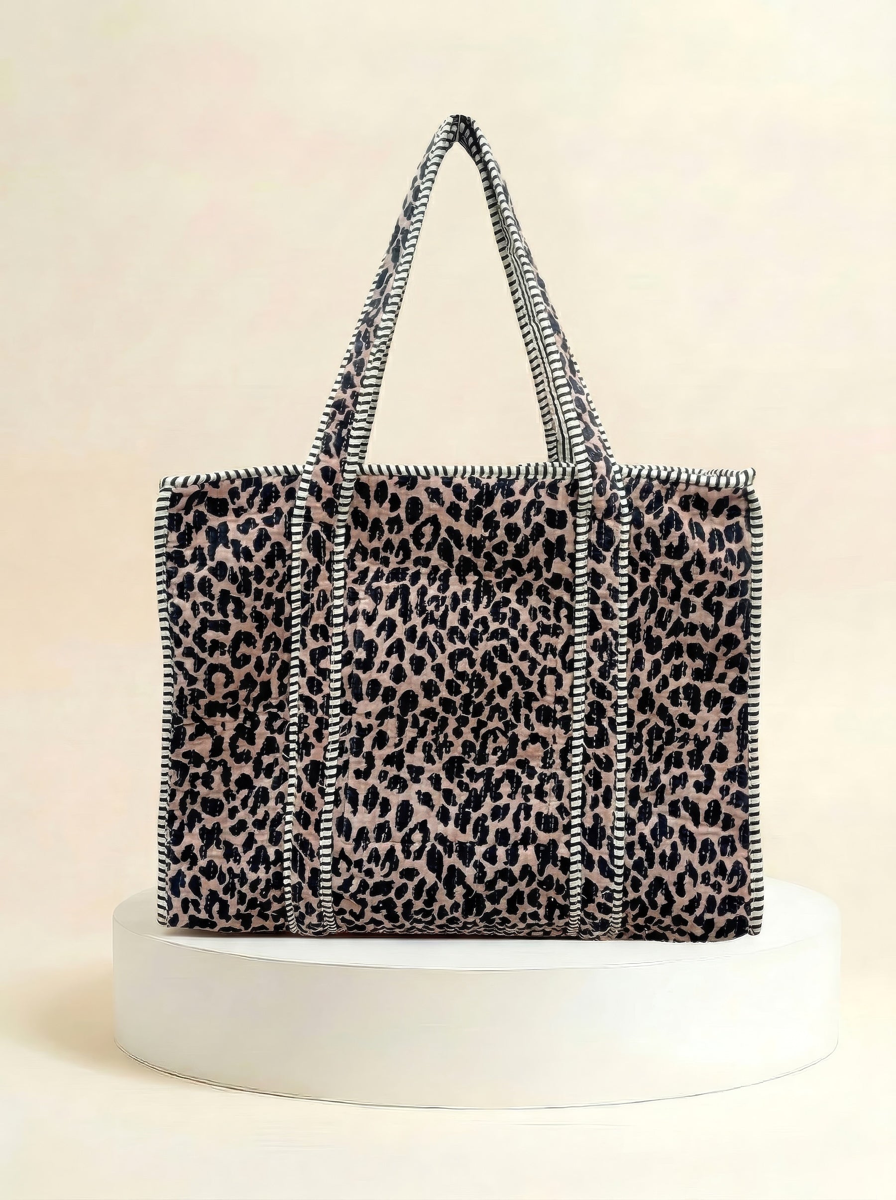 Velvet Zip Tote  - Leopard Print